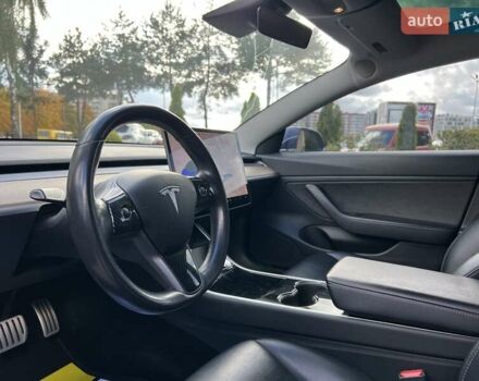 Тесла Модель 3 2019 у Львові на Automoto.ua Синій Тесла Модель 3, об'ємом двигуна 0 л та пробігом 130 тис. км за 16700 $, фото 9 на Automoto.ua