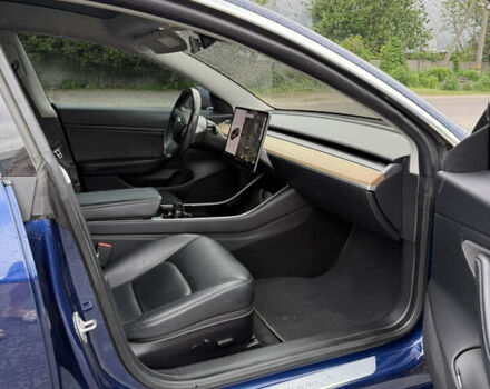 Синій Тесла Модель 3, об'ємом двигуна 0 л та пробігом 100 тис. км за 13800 $, фото 9 на Automoto.ua