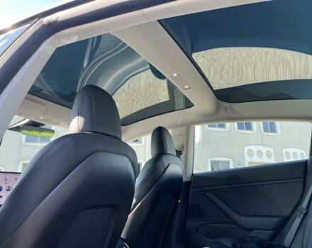 Синий Тесла Модель 3, объемом двигателя 0 л и пробегом 72 тыс. км за 16000 $, фото 9 на Automoto.ua