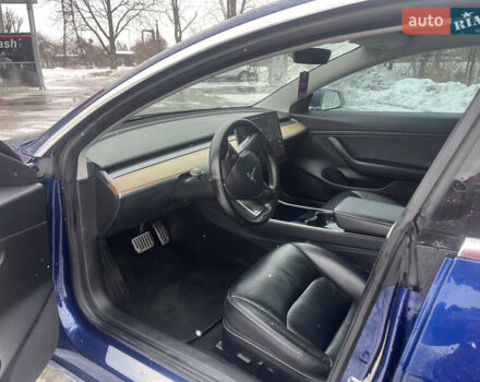 Синий Тесла Модель 3, объемом двигателя 0 л и пробегом 153 тыс. км за 14999 $, фото 21 на Automoto.ua