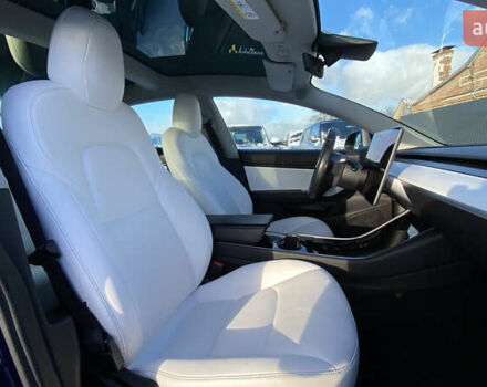 Синий Тесла Модель 3, объемом двигателя 0 л и пробегом 155 тыс. км за 17800 $, фото 61 на Automoto.ua