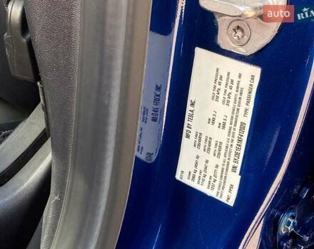 Синий Тесла Модель 3, объемом двигателя 0 л и пробегом 129 тыс. км за 17500 $, фото 23 на Automoto.ua