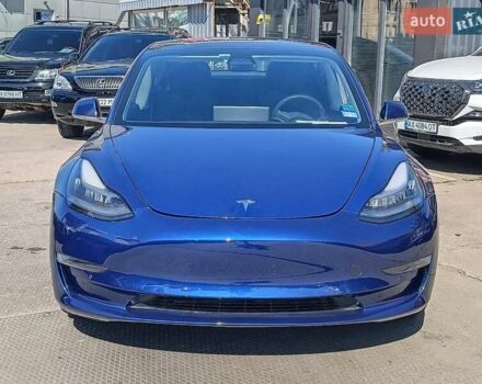 Тесла Модель 3 2019 у Харкові на Automoto.ua Синій Тесла Модель 3, об'ємом двигуна 0 л та пробігом 71 тис. км за 15430 $, фото 1 на Automoto.ua