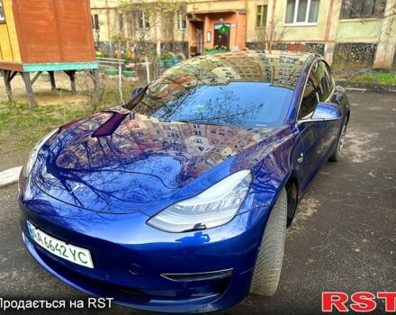 Синій Тесла Модель 3, об'ємом двигуна 0 л та пробігом 120 тис. км за 17000 $, фото 6 на Automoto.ua