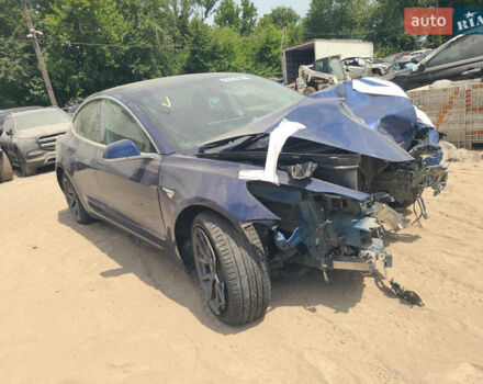 Синий Тесла Модель 3, объемом двигателя 0 л и пробегом 130 тыс. км за 13800 $, фото 3 на Automoto.ua