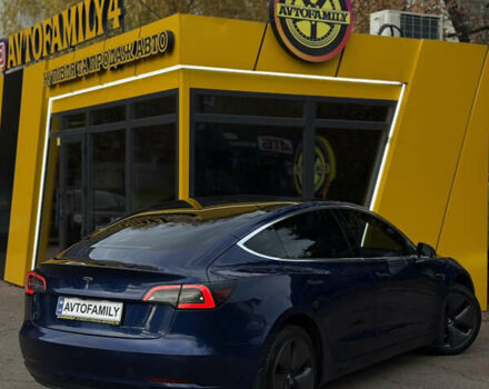 Синій Тесла Модель 3, об'ємом двигуна 0 л та пробігом 111 тис. км за 15000 $, фото 4 на Automoto.ua