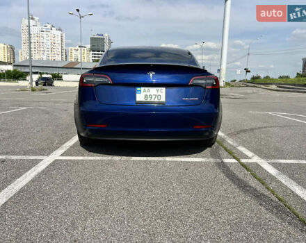 Синій Тесла Модель 3, об'ємом двигуна 0 л та пробігом 62 тис. км за 20300 $, фото 2 на Automoto.ua