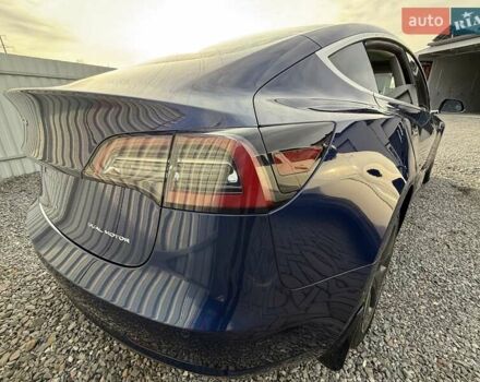 Синій Тесла Модель 3, об'ємом двигуна 0 л та пробігом 149 тис. км за 12899 $, фото 5 на Automoto.ua