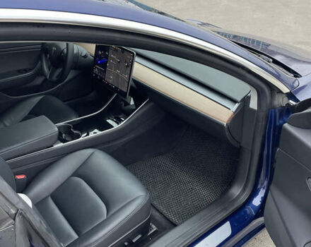 Синій Тесла Модель 3, об'ємом двигуна 0 л та пробігом 62 тис. км за 19200 $, фото 9 на Automoto.ua