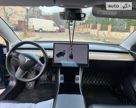Синий Тесла Модель 3, объемом двигателя 0 л и пробегом 100 тыс. км за 25000 $, фото 42 на Automoto.ua