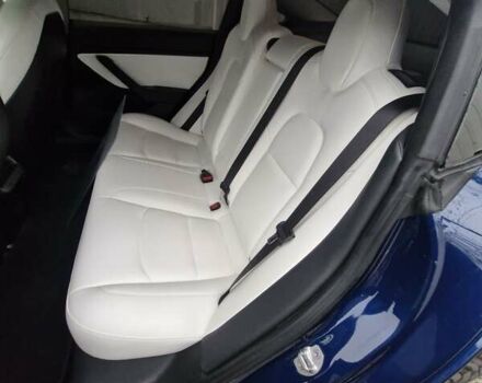 Синий Тесла Модель 3, объемом двигателя 0 л и пробегом 106 тыс. км за 18100 $, фото 12 на Automoto.ua