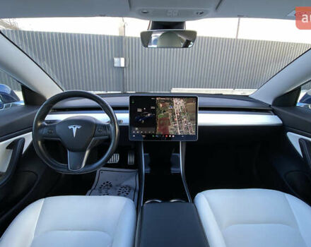 Синий Тесла Модель 3, объемом двигателя 0 л и пробегом 155 тыс. км за 17800 $, фото 56 на Automoto.ua