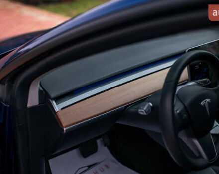 Синій Тесла Модель 3, об'ємом двигуна 0 л та пробігом 77 тис. км за 19999 $, фото 56 на Automoto.ua