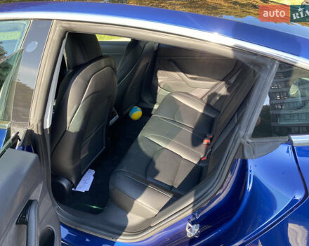 Тесла Модель 3 2019 в Днепре (Днепропетровске) на Automoto.ua Синий Тесла Модель 3, объемом двигателя 0 л и пробегом 95 тыс. км за 18300 $, фото 6 на Automoto.ua