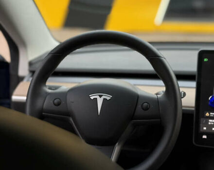 Синій Тесла Модель 3, об'ємом двигуна 0 л та пробігом 111 тис. км за 15000 $, фото 14 на Automoto.ua