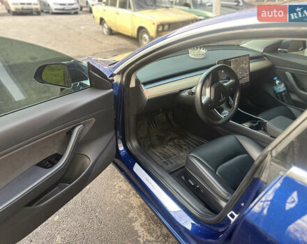 Синий Тесла Модель 3, объемом двигателя 0 л и пробегом 120 тыс. км за 17450 $, фото 11 на Automoto.ua