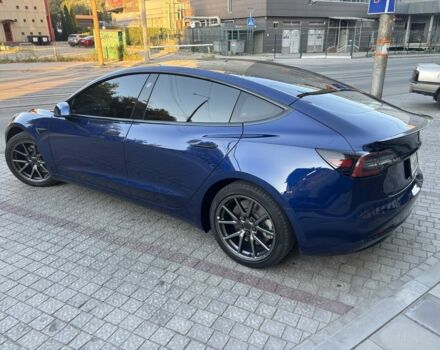 Синий Тесла Модель 3, объемом двигателя 0 л и пробегом 118 тыс. км за 16000 $, фото 4 на Automoto.ua