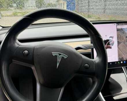 Синій Тесла Модель 3, об'ємом двигуна 0 л та пробігом 100 тис. км за 13800 $, фото 6 на Automoto.ua