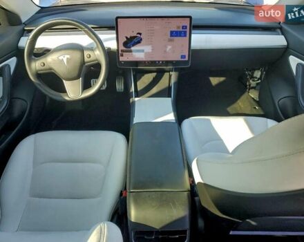 Синій Тесла Модель 3, об'ємом двигуна 0 л та пробігом 149 тис. км за 5500 $, фото 6 на Automoto.ua