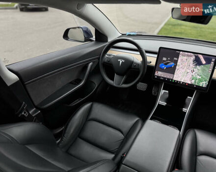 Синий Тесла Модель 3, объемом двигателя 0 л и пробегом 114 тыс. км за 19500 $, фото 23 на Automoto.ua