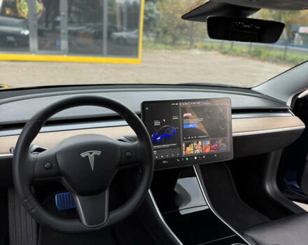 Синій Тесла Модель 3, об'ємом двигуна 0 л та пробігом 111 тис. км за 15000 $, фото 16 на Automoto.ua