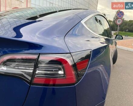 Синий Тесла Модель 3, объемом двигателя 0 л и пробегом 72 тыс. км за 15100 $, фото 8 на Automoto.ua