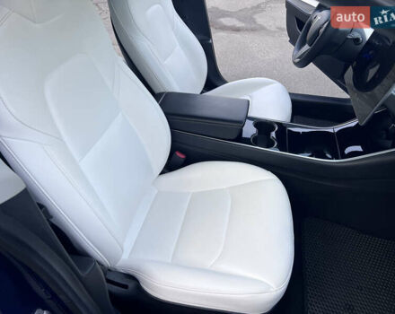 Синий Тесла Модель 3, объемом двигателя 0 л и пробегом 115 тыс. км за 14800 $, фото 26 на Automoto.ua