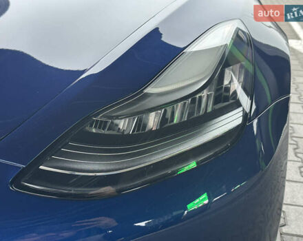 Синий Тесла Модель 3, объемом двигателя 0 л и пробегом 80 тыс. км за 15900 $, фото 42 на Automoto.ua