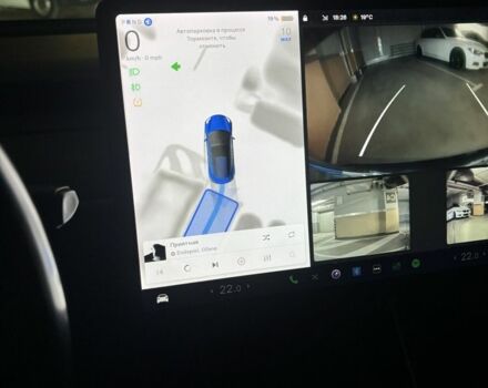 Тесла Модель 3 2019 в Запорожье на Automoto.ua Синий Тесла Модель 3, объемом двигателя 0 л и пробегом 118 тыс. км за 16600 $, фото 16 на Automoto.ua