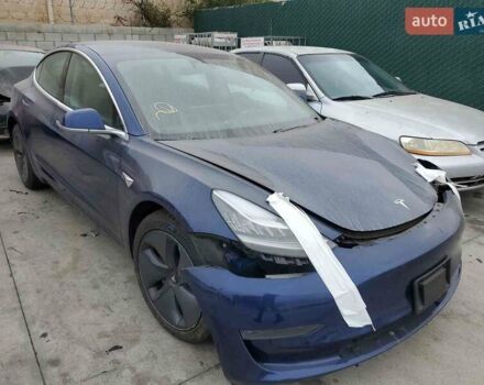 Синий Тесла Модель 3, объемом двигателя 0 л и пробегом 83 тыс. км за 16500 $, фото 8 на Automoto.ua