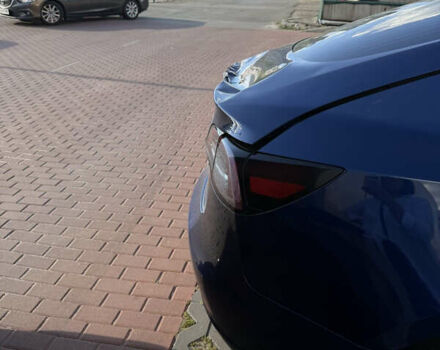 Синій Тесла Модель 3, об'ємом двигуна 0 л та пробігом 100 тис. км за 13800 $, фото 19 на Automoto.ua