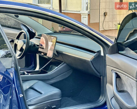 Синий Тесла Модель 3, объемом двигателя 0 л и пробегом 87 тыс. км за 15900 $, фото 19 на Automoto.ua