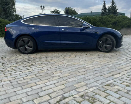 Синій Тесла Модель 3, об'ємом двигуна 0 л та пробігом 95 тис. км за 16750 $, фото 10 на Automoto.ua