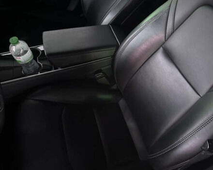 Синий Тесла Модель 3, объемом двигателя 0 л и пробегом 80 тыс. км за 15900 $, фото 54 на Automoto.ua