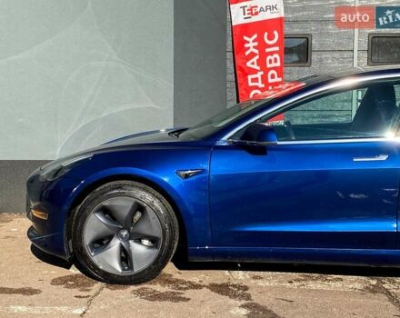 Синий Тесла Модель 3, объемом двигателя 0 л и пробегом 129 тыс. км за 17500 $, фото 3 на Automoto.ua