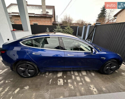 Синий Тесла Модель 3, объемом двигателя 0 л и пробегом 140 тыс. км за 15400 $, фото 2 на Automoto.ua