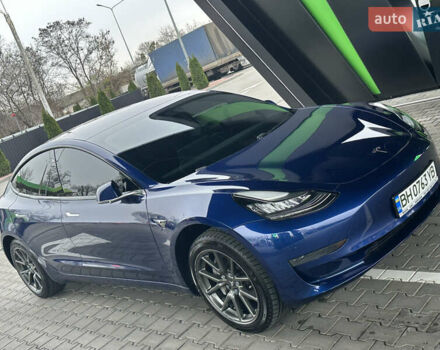 Синий Тесла Модель 3, объемом двигателя 0 л и пробегом 80 тыс. км за 15900 $, фото 41 на Automoto.ua