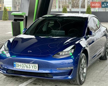 Синий Тесла Модель 3, объемом двигателя 0 л и пробегом 80 тыс. км за 16700 $, фото 6 на Automoto.ua