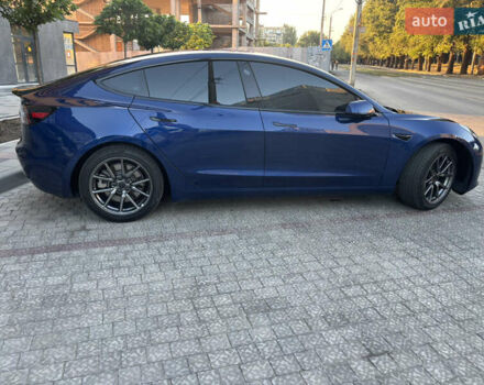 Синій Тесла Модель 3, об'ємом двигуна 0 л та пробігом 118 тис. км за 17000 $, фото 8 на Automoto.ua
