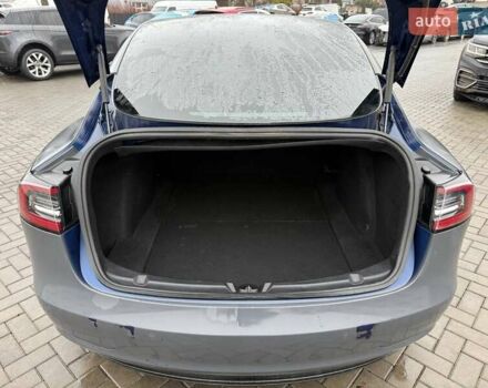 Синий Тесла Модель 3, объемом двигателя 0 л и пробегом 129 тыс. км за 12200 $, фото 13 на Automoto.ua