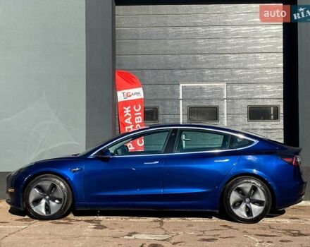 Синий Тесла Модель 3, объемом двигателя 0 л и пробегом 129 тыс. км за 17500 $, фото 4 на Automoto.ua