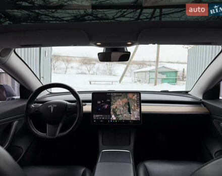 Синий Тесла Модель 3, объемом двигателя 0 л и пробегом 121 тыс. км за 19800 $, фото 13 на Automoto.ua