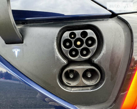 Синий Тесла Модель 3, объемом двигателя 0 л и пробегом 54 тыс. км за 26000 $, фото 28 на Automoto.ua