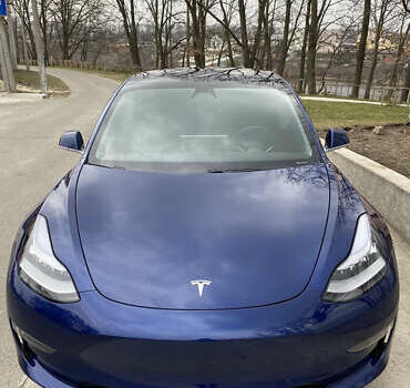 Синий Тесла Модель 3, объемом двигателя 0 л и пробегом 40 тыс. км за 35000 $, фото 2 на Automoto.ua
