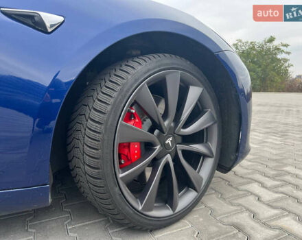 Синий Тесла Модель 3, объемом двигателя 0 л и пробегом 82 тыс. км за 25000 $, фото 8 на Automoto.ua