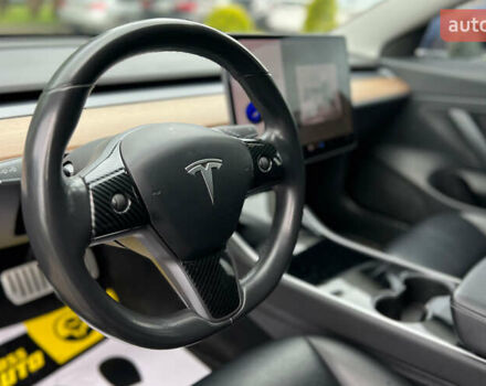 Синий Тесла Модель 3, объемом двигателя 0 л и пробегом 130 тыс. км за 16700 $, фото 18 на Automoto.ua