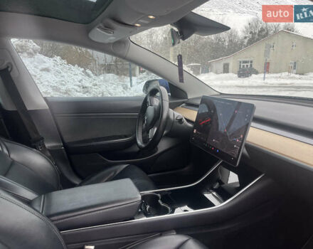 Синий Тесла Модель 3, объемом двигателя 0 л и пробегом 153 тыс. км за 14999 $, фото 22 на Automoto.ua