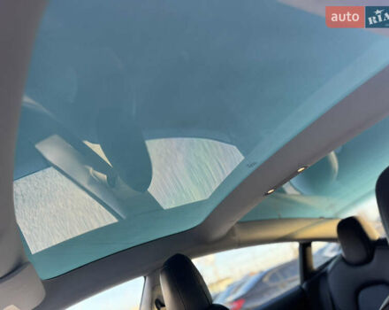 Синий Тесла Модель 3, объемом двигателя 0 л и пробегом 98 тыс. км за 15500 $, фото 23 на Automoto.ua