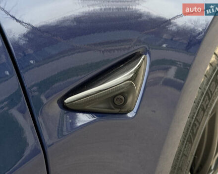 Синий Тесла Модель 3, объемом двигателя 0 л и пробегом 114 тыс. км за 19500 $, фото 9 на Automoto.ua