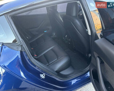 Синій Тесла Модель 3, об'ємом двигуна 0 л та пробігом 118 тис. км за 17000 $, фото 12 на Automoto.ua